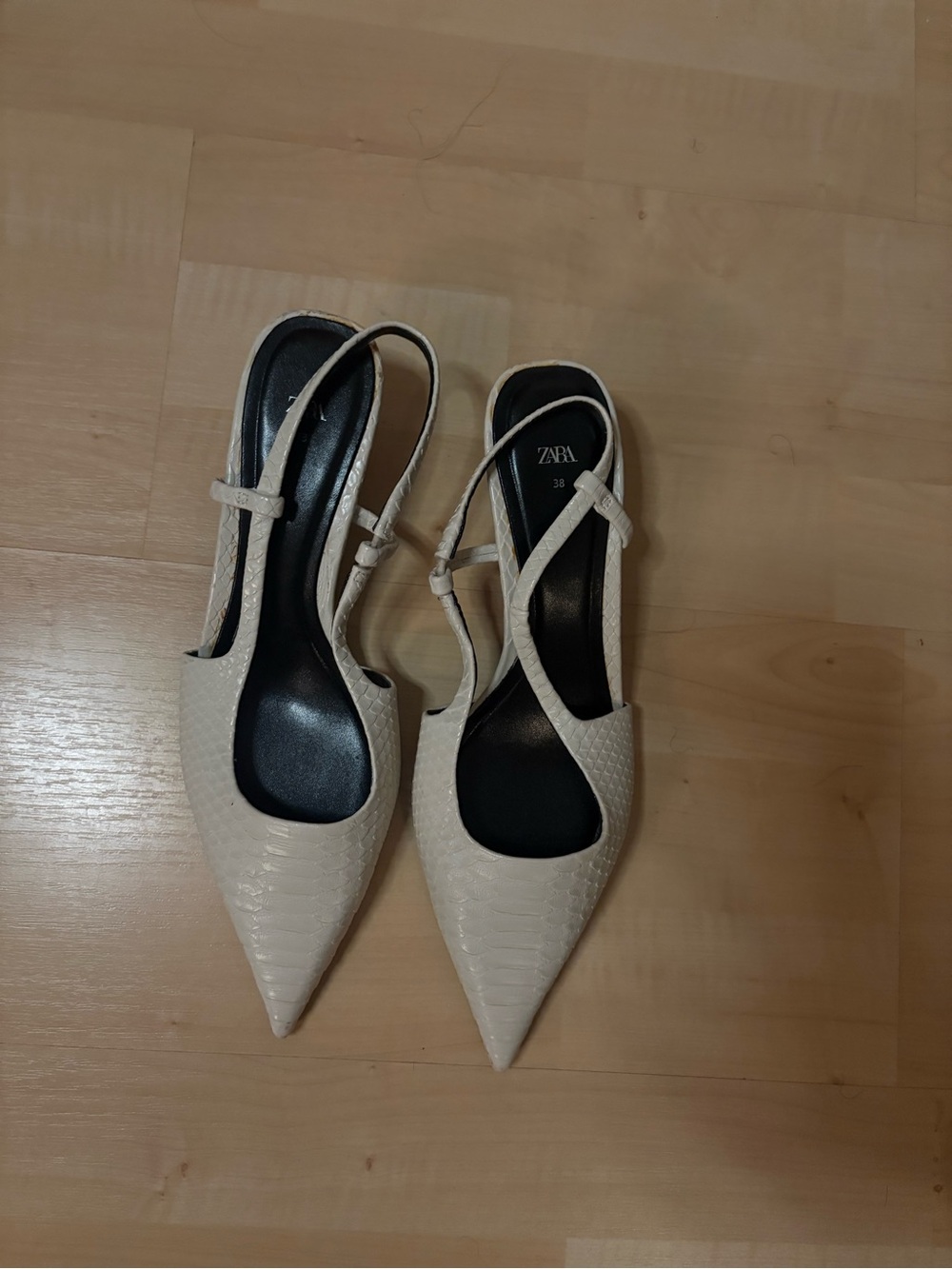 Zara Cream Pointed Toe Slingback Heels